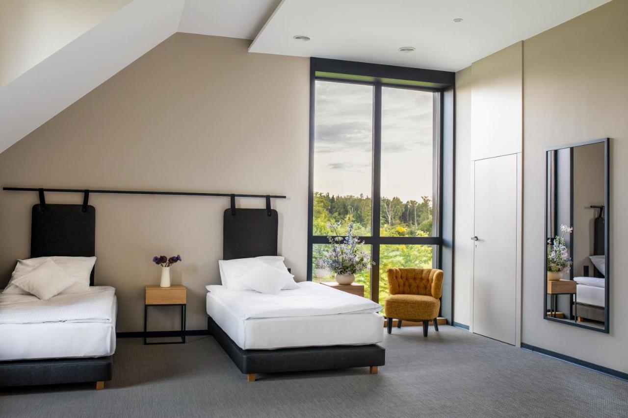 Karma House Goscienczyce Bed & Breakfast Grojec  Bagian luar foto