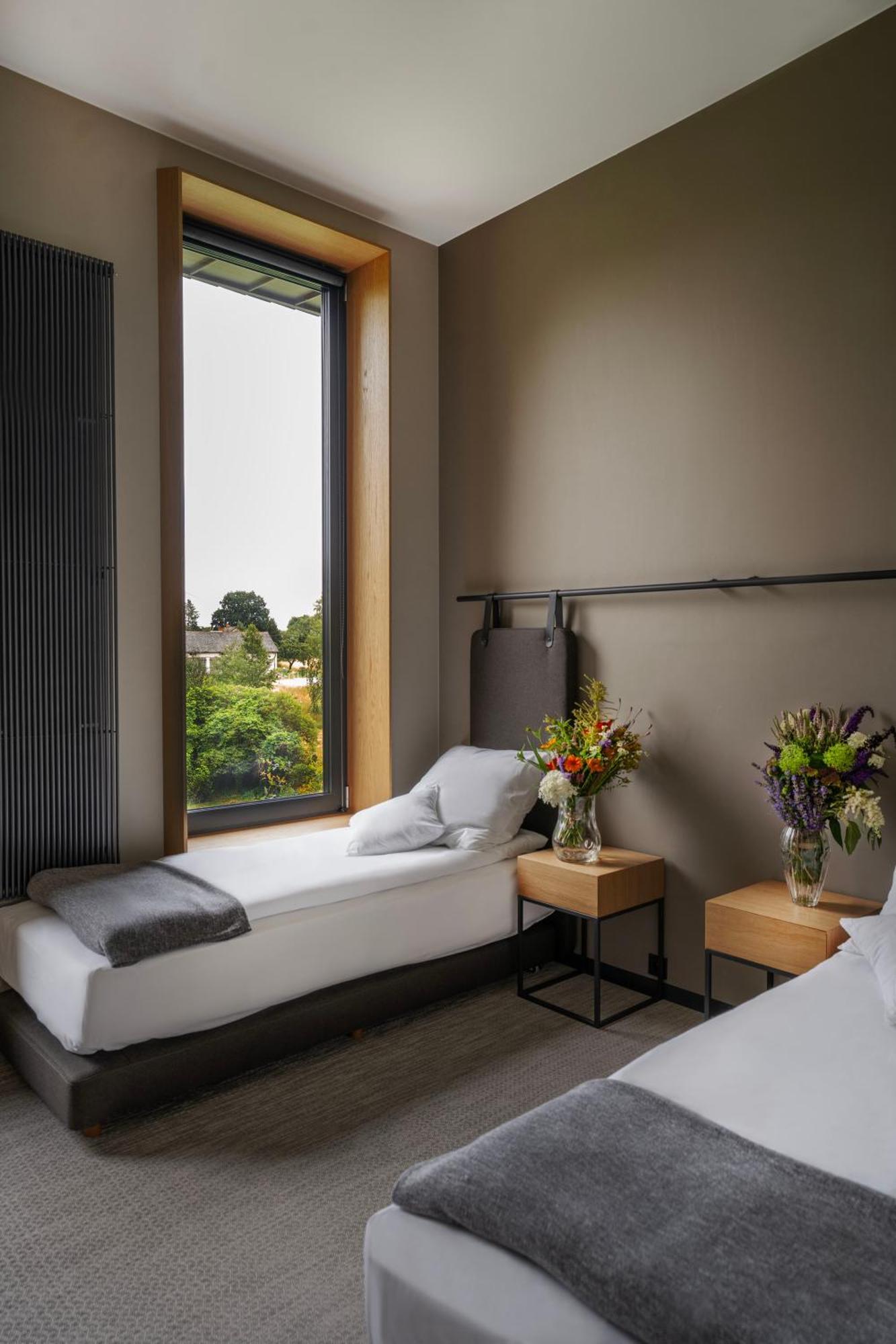 Karma House Goscienczyce Bed & Breakfast Grojec  Bagian luar foto