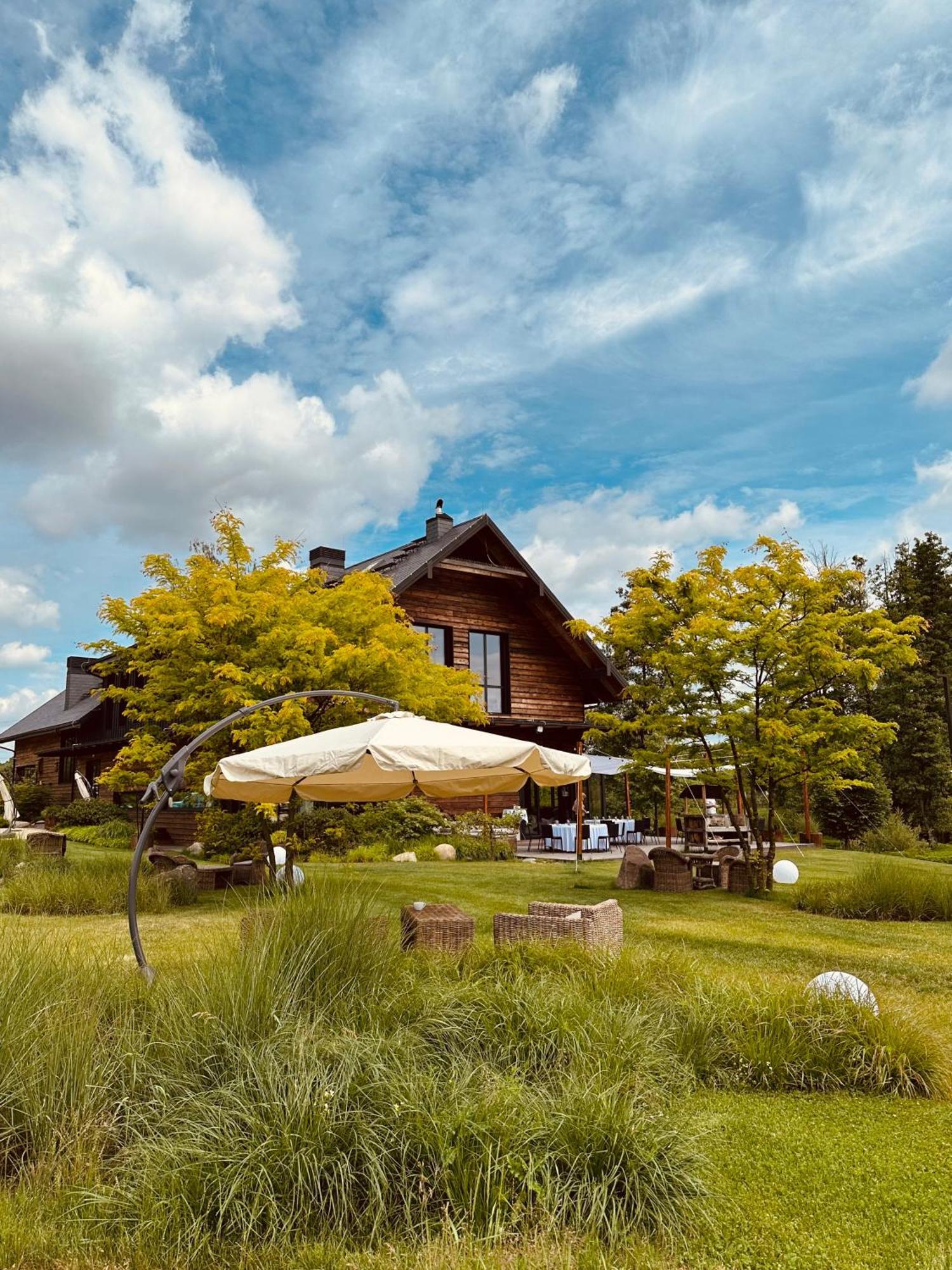 Karma House Goscienczyce Bed & Breakfast Grojec  Bagian luar foto